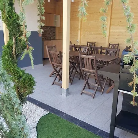 Yly Affittacamere 3*